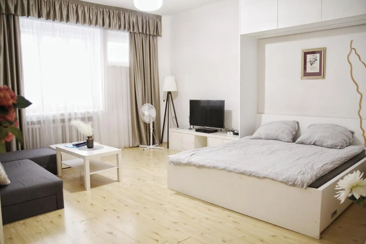 Heart Of Old Town Apartment By National Theater contacts